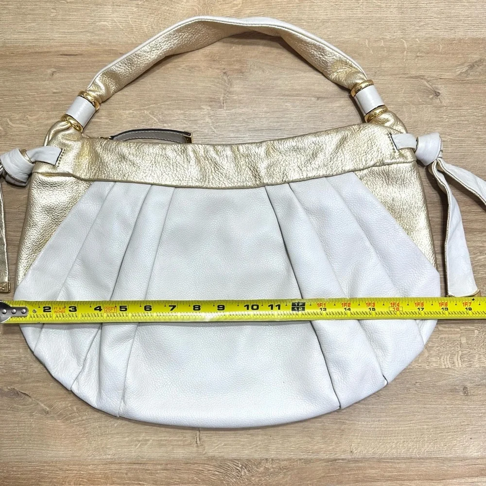 B. Makowsky Stamford Top Zip Off White & Gold Pebble Leather Hobo Shoulder‎ Bag
